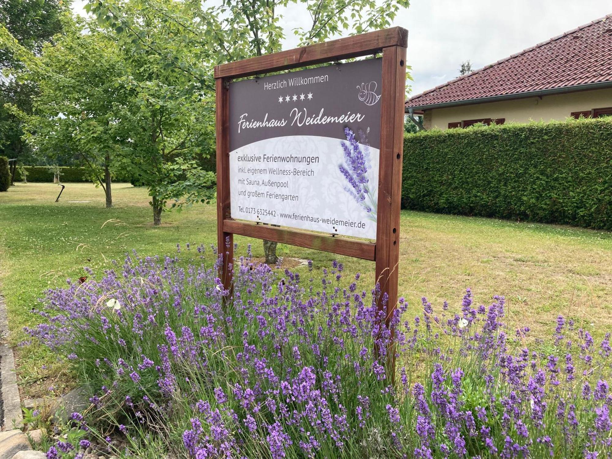 Ferienwohnungen In Der Alten Schnitterkaserne เพรนซ์เลา ภายนอก รูปภาพ